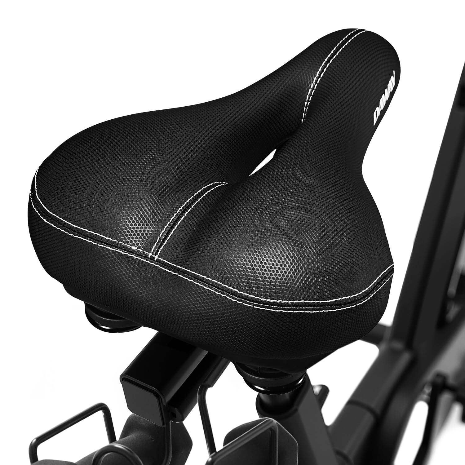 DAWAY C10 — wide padded saddle with centre channel